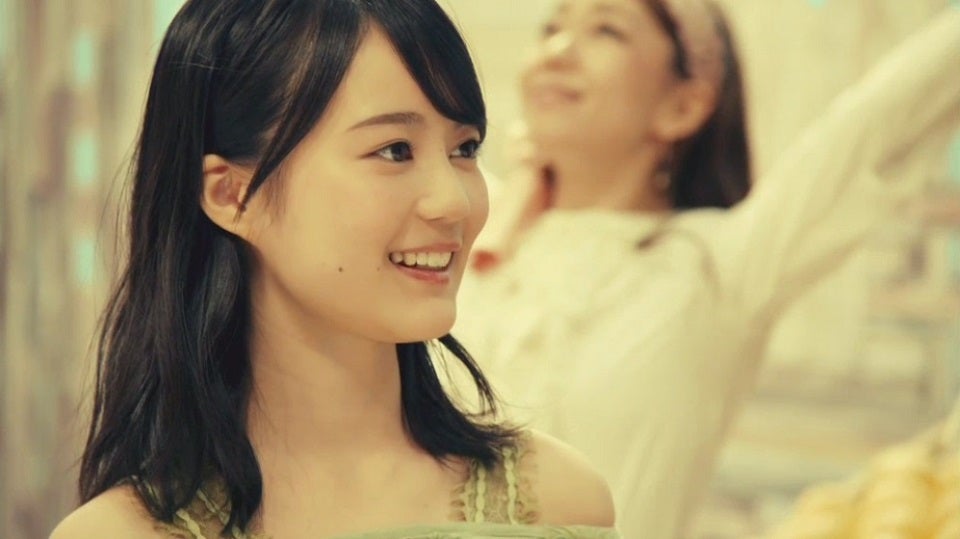 生田絵梨花／「命の真実 ミュージカル『林檎売りとカメムシ』」MVより