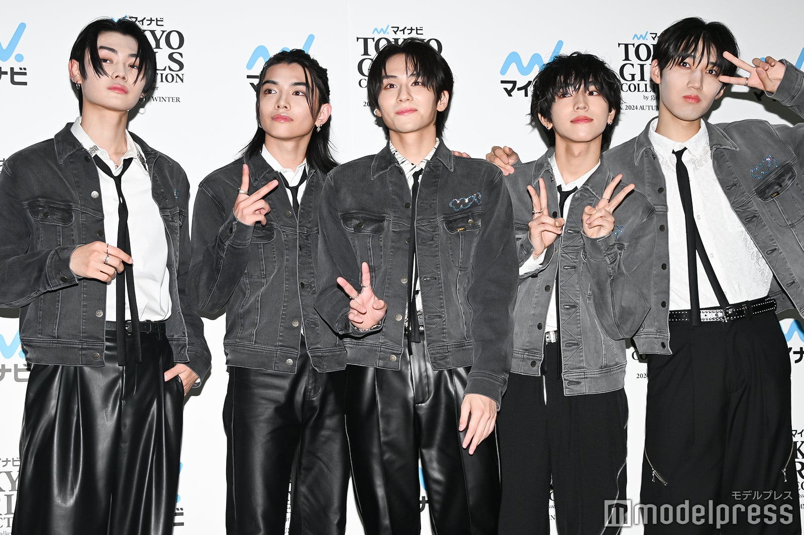 WILD BLUE（左から）鈴陽向、宮武颯、山下幸輝、池田優斗、鈴川直弥（C）モデルプレス