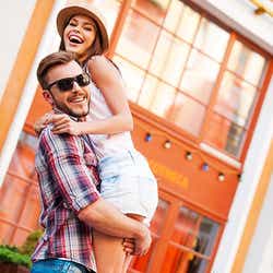 モデルプレス - 男性のハートを一瞬でキャッチする女性5の恋愛テクニック