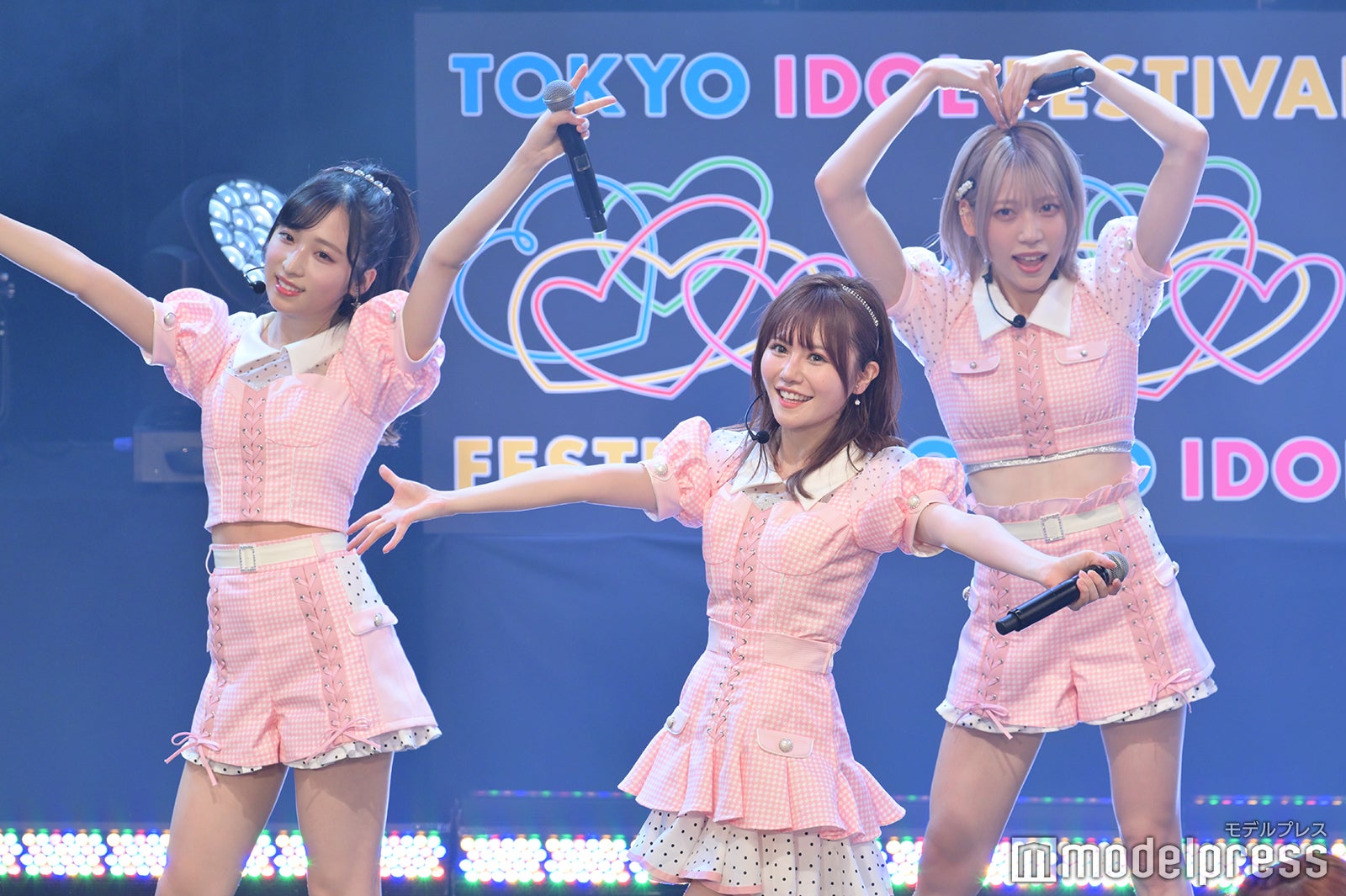 AKB48（C）モデルプレス