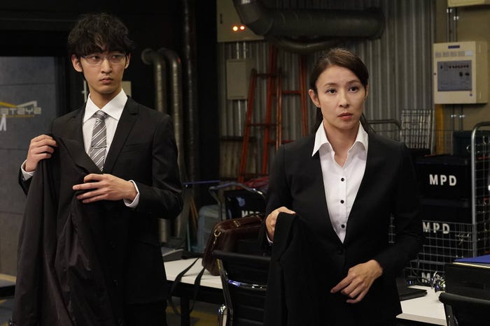 上杉柊平、水野美紀/「絶対零度~未然犯罪潜入捜査~」第2話より(C)フジテレビ