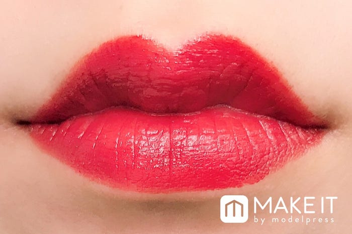 ヴィセ アヴァン/リップスティック/006 RED BRICK 使用 (C)メイクイット