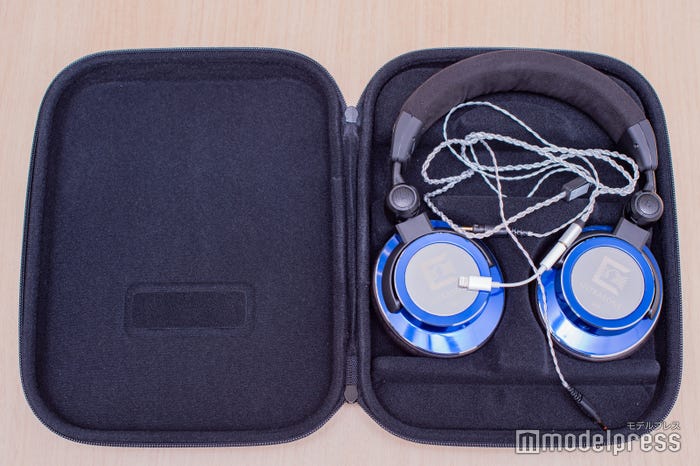 誕生日プレゼントでもらったヘッドホン(C)モデルプレス