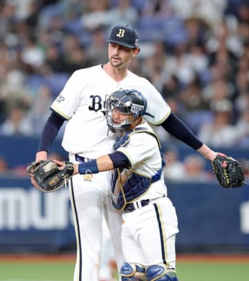 213センチのオリックス新助っ人・ジェリーが4回0封で開幕ローテへ前進「効率的にアウト取れた」 163センチ最小兵の広島・勝田も一飛に