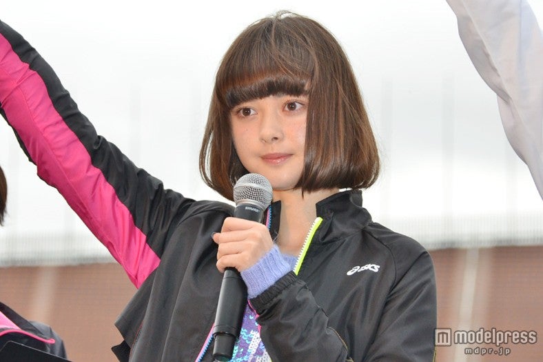 イベントでは駅伝イベントの宣誓も行った玉城ティナ