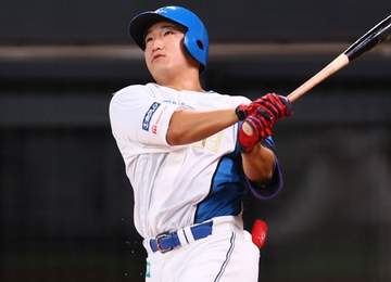 日本ハム・有薗直輝内野手が左手手術と発表 「左手有鉤骨鉤骨折」の診断 都内の病院で22日に無事終了 打撃練習再開まで4週間の見通し