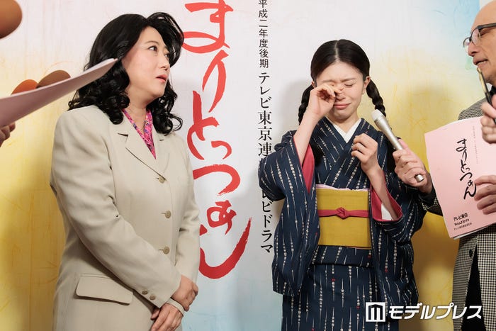 友近、松田好花(C)モデルプレス