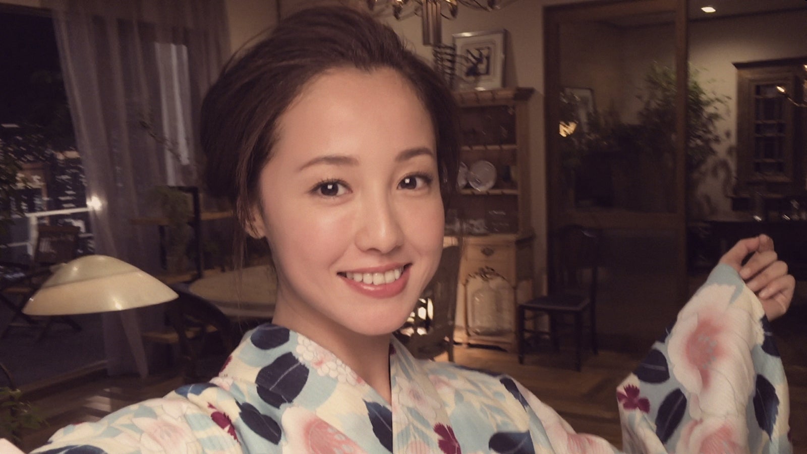 沢尻エリカの飾らない素顔「もっと好きになってもらいたい」