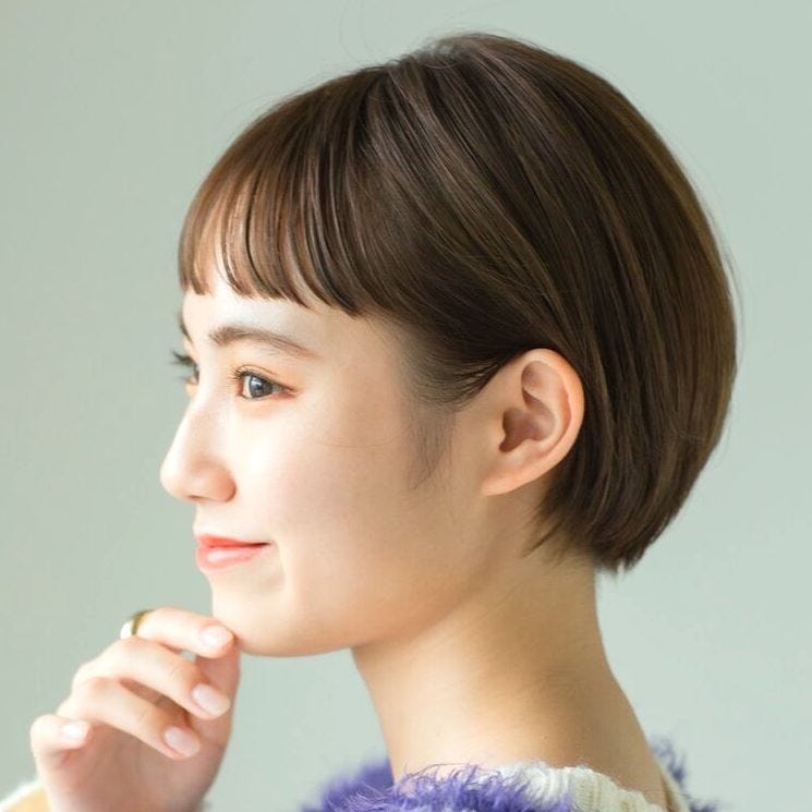 かわいいだけじゃない ぱっつん前髪をおしゃれにアレンジ 幼くならない髪型を紹介 モデルプレス かわいいだけじゃない ぱっつん前髪をおしゃれにアレンジ 幼くならない髪型を紹介 モデルプレス