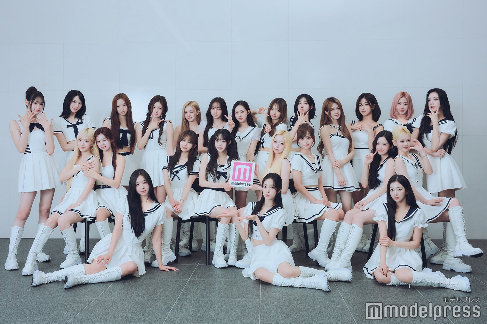 tripleS（C）モデルプレス