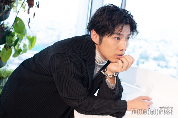 黄皓(C)モデルプレス