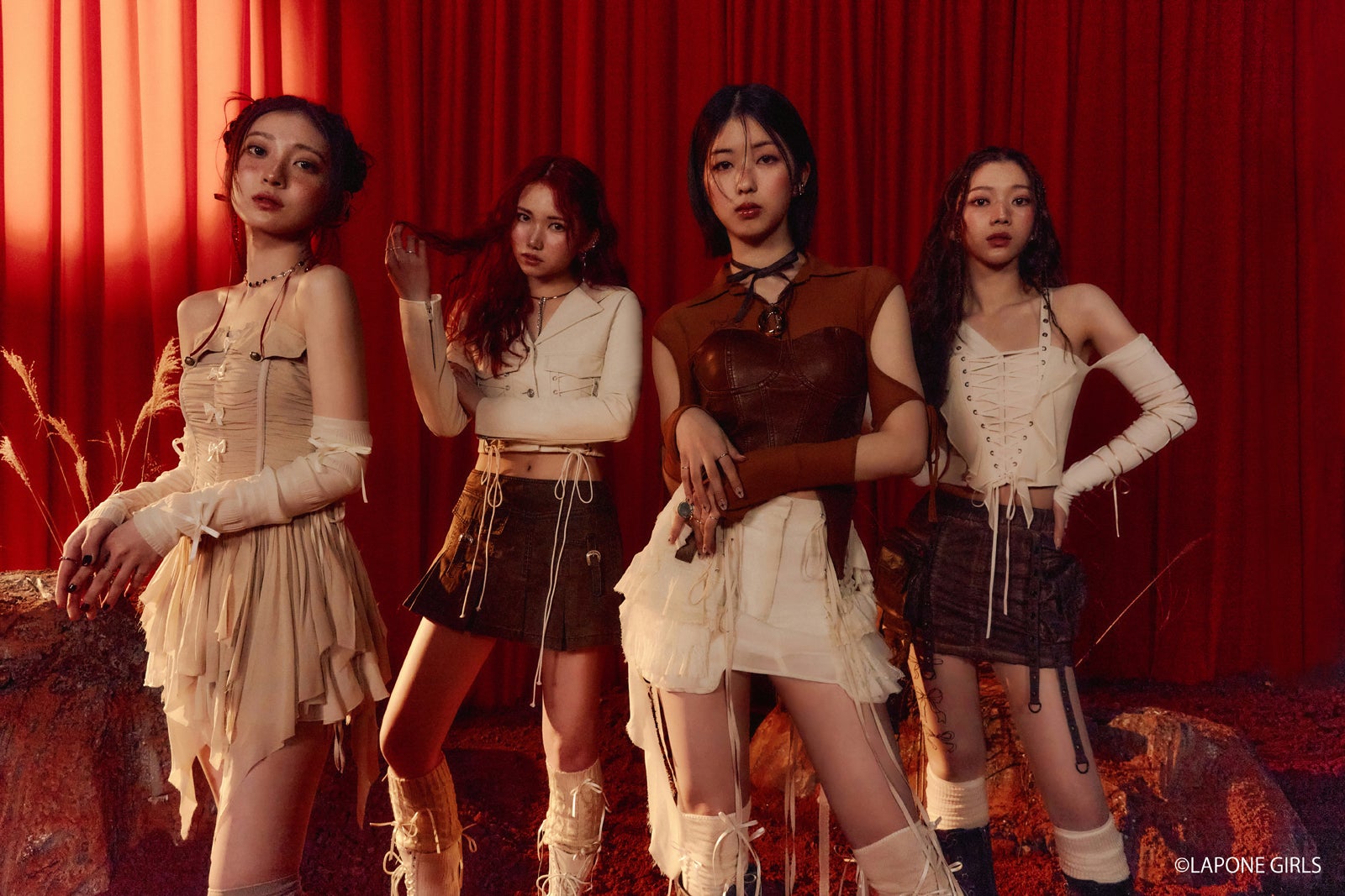 IS:SUE（提供写真）