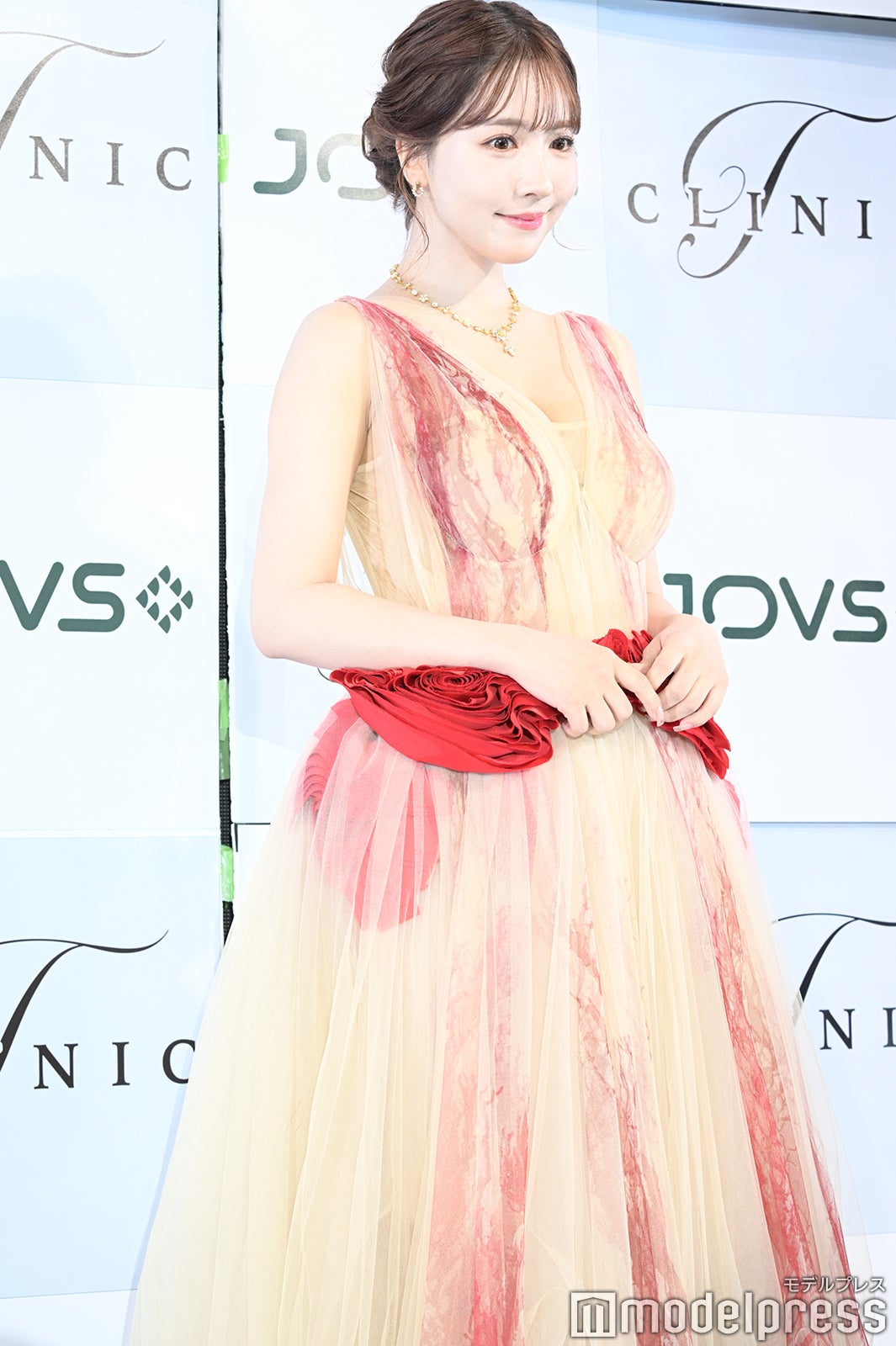 三上悠亜（C）モデルプレス