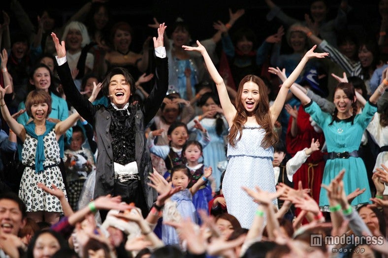 May J.「アナ雪」ファン500人と「Let It Go」熱唱