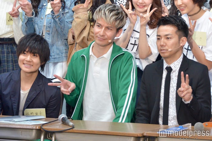 佐野勇斗、JOY、綾部祐二 (C)モデルプレス