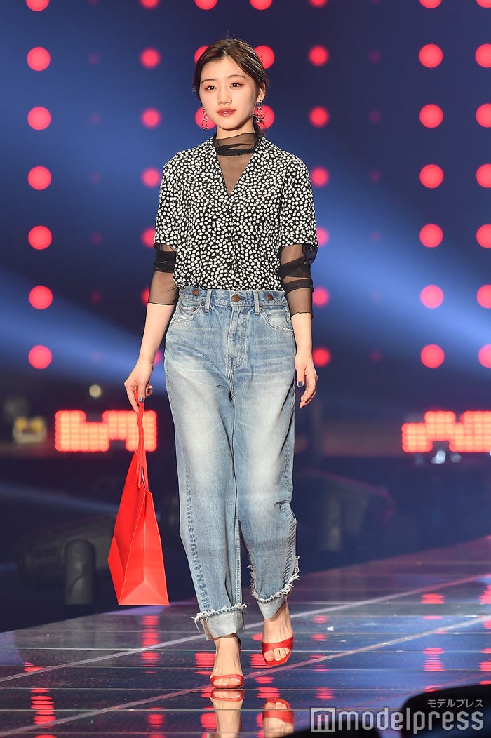 佐々木美玲 (C)モデルプレス