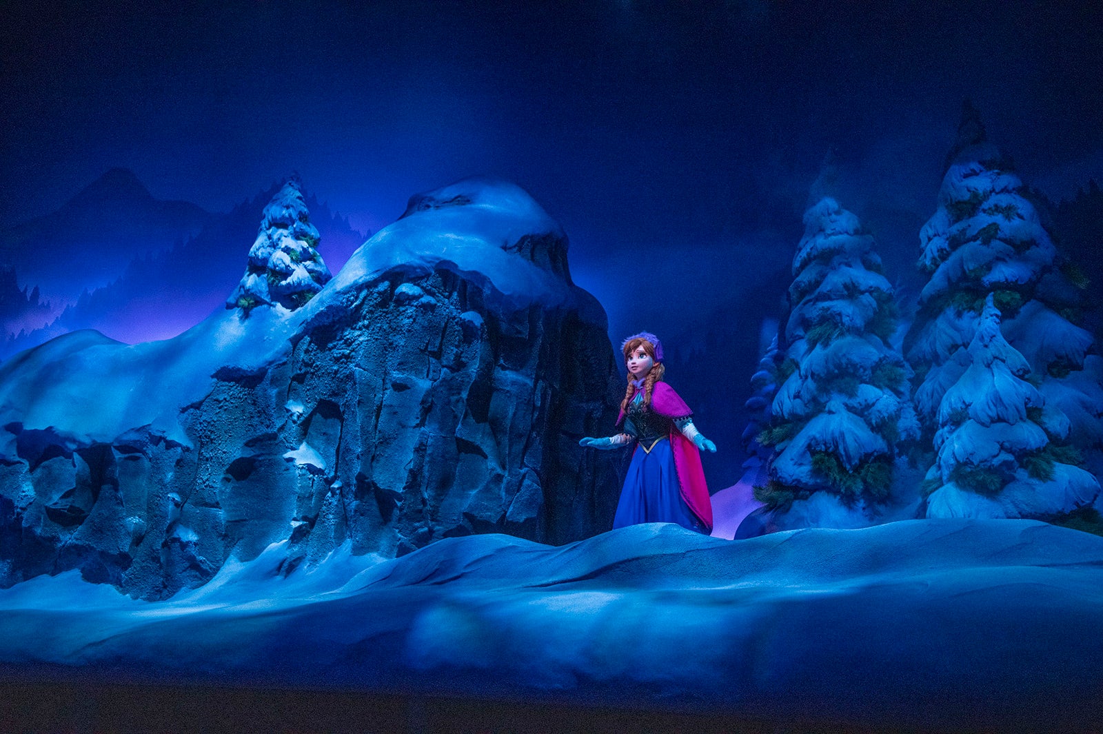 「フローズンキングダム」（C）Disney