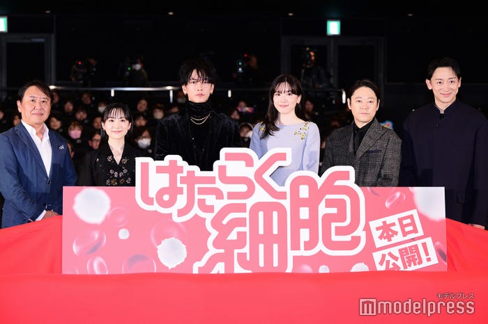 武内英樹監督、芦田愛菜、佐藤健、永野芽郁、阿部サダヲ、山本耕史(C)モデルプレス