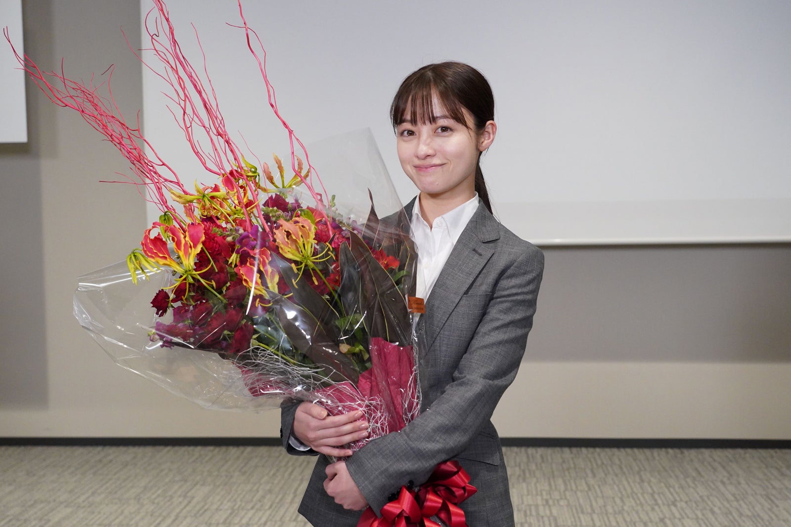 橋本環奈（C）カンテレ