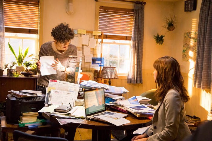 高橋一生、川口春奈(C)松尾由美/双葉社 (C)2019 映画「九月の恋と出会うまで」製作委員