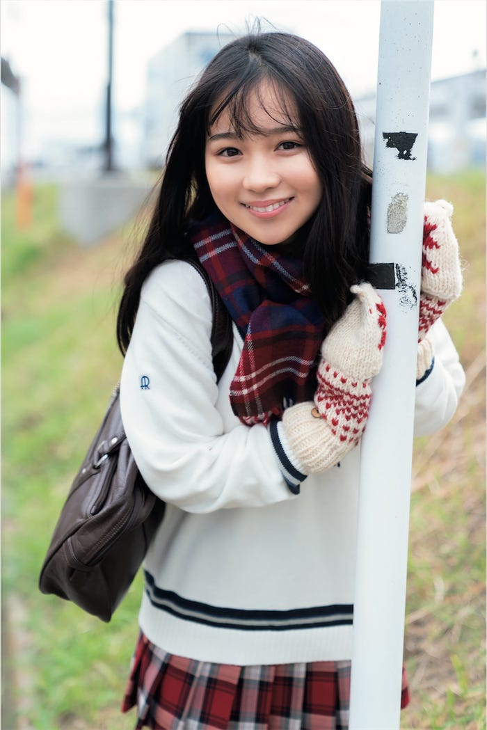 池本しおり/撮影:唐木貴央/(C)白泉社・ヤングアニマル編集部