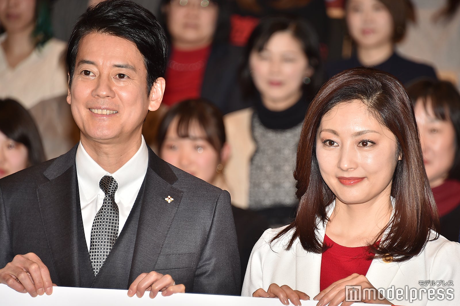 唐沢寿明、常盤貴子 （C）モデルプレス