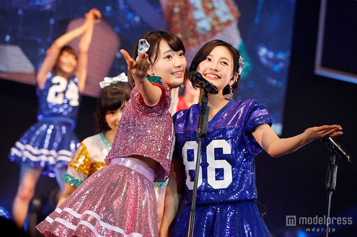 宮脇咲良、兒玉遥(C)AKS