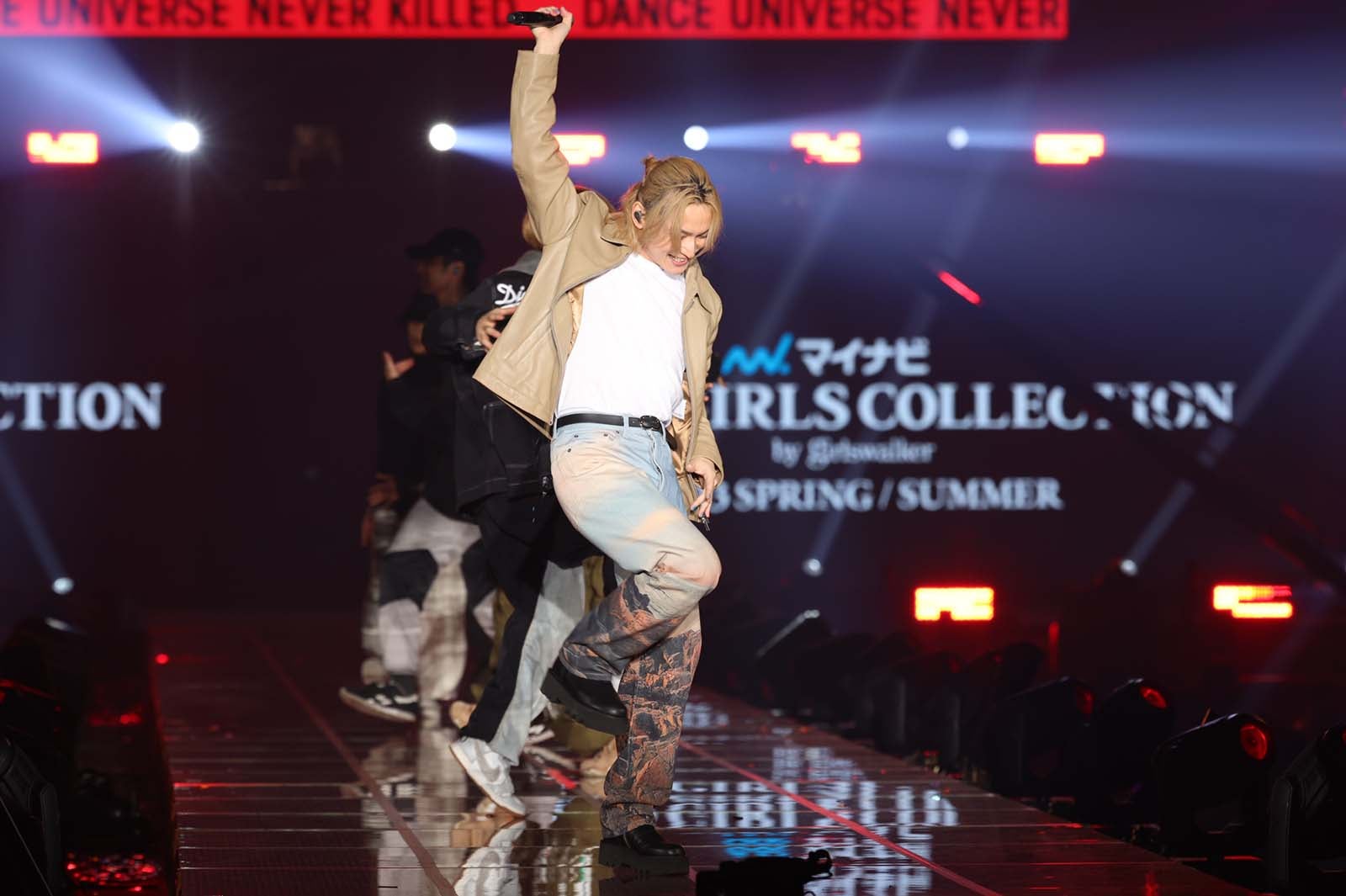 SKY-HI（C）マイナビ TOKYO GIRLS COLLECTION 2023 SPRING／SUMMER