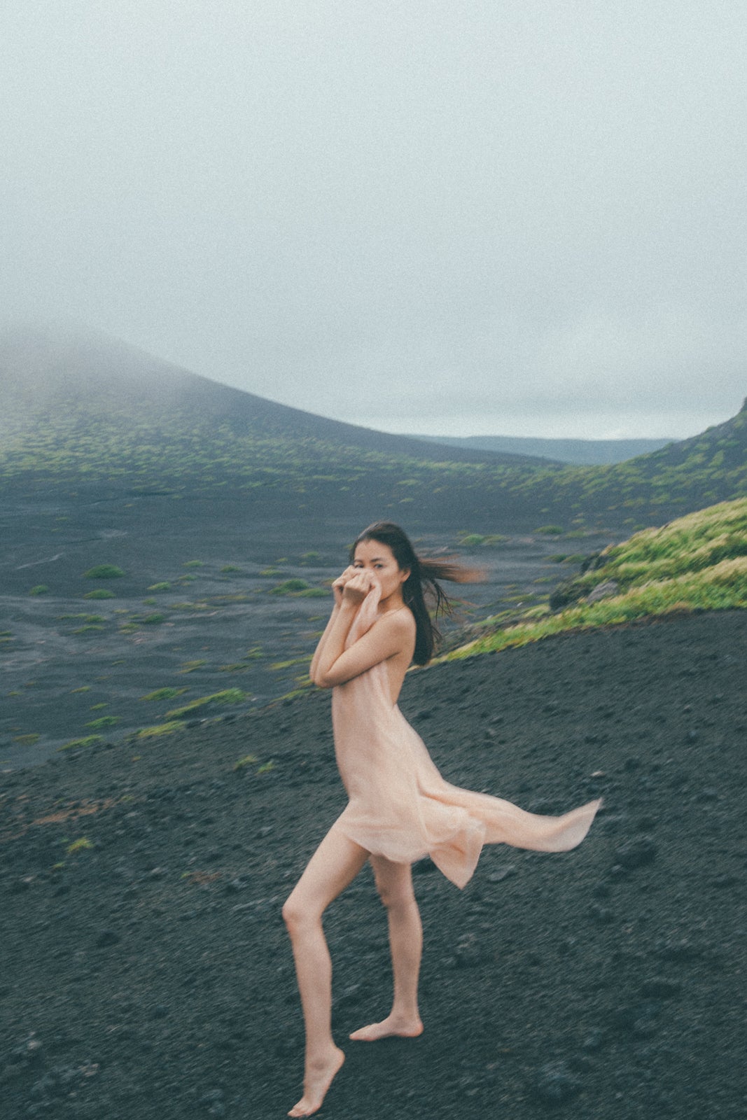 (画像5/7) 矢野未希子“ありのままの自分”開放 初の自費出版写真集