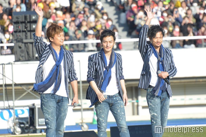 香取慎吾、草なぎ剛、稲垣吾郎 (C)モデルプレス