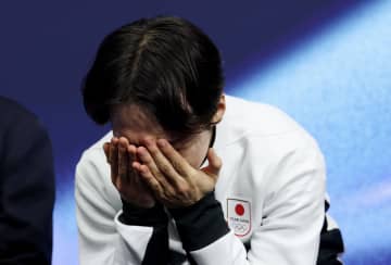 「朝からおばちゃん涙が止まらない」鍵山優真、佐藤駿を抱きしめた坂本花織の姿にネット感動「すごくいい子」「すごくいい子」