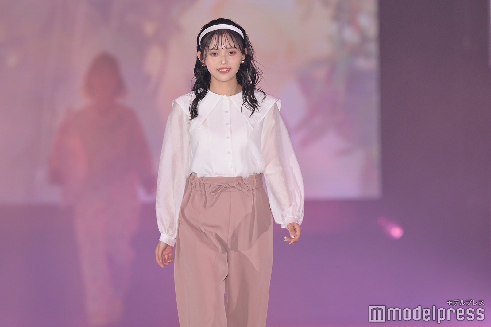 （C）モデルプレス