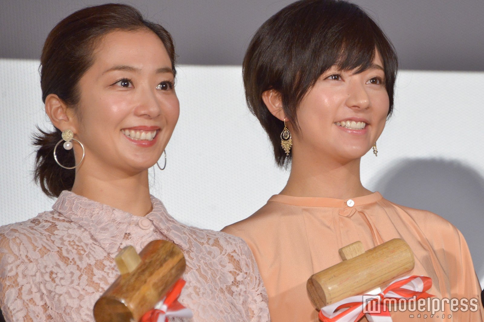 優香、木村文乃 （C）モデルプレス