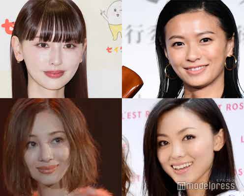 鈴木えみ「Seventeen」「PINKY」モデル仲間らとの集結写真公開「最強美女軍団」「アベンジャーズ感」の声