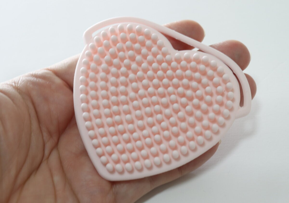 パケ買いしたら大成功！スッキリ感にドハマりしちゃった♡意外と実用的な100均の美容グッズ