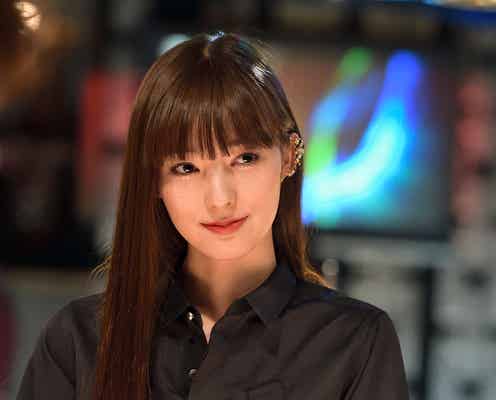 「東京独身男子」美人バー店員が気になる 新人女優・宮本茉由、高橋一生らと共演の感想は?現場裏話明かす<モデルプレスインタビュー>
