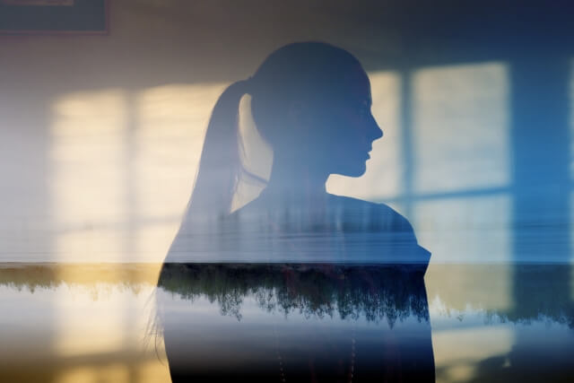 誰かに抱きしめてほしいほどに寂しい夜に…