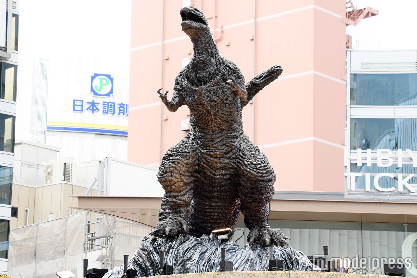 新・ゴジラ像（C）モデルプレス