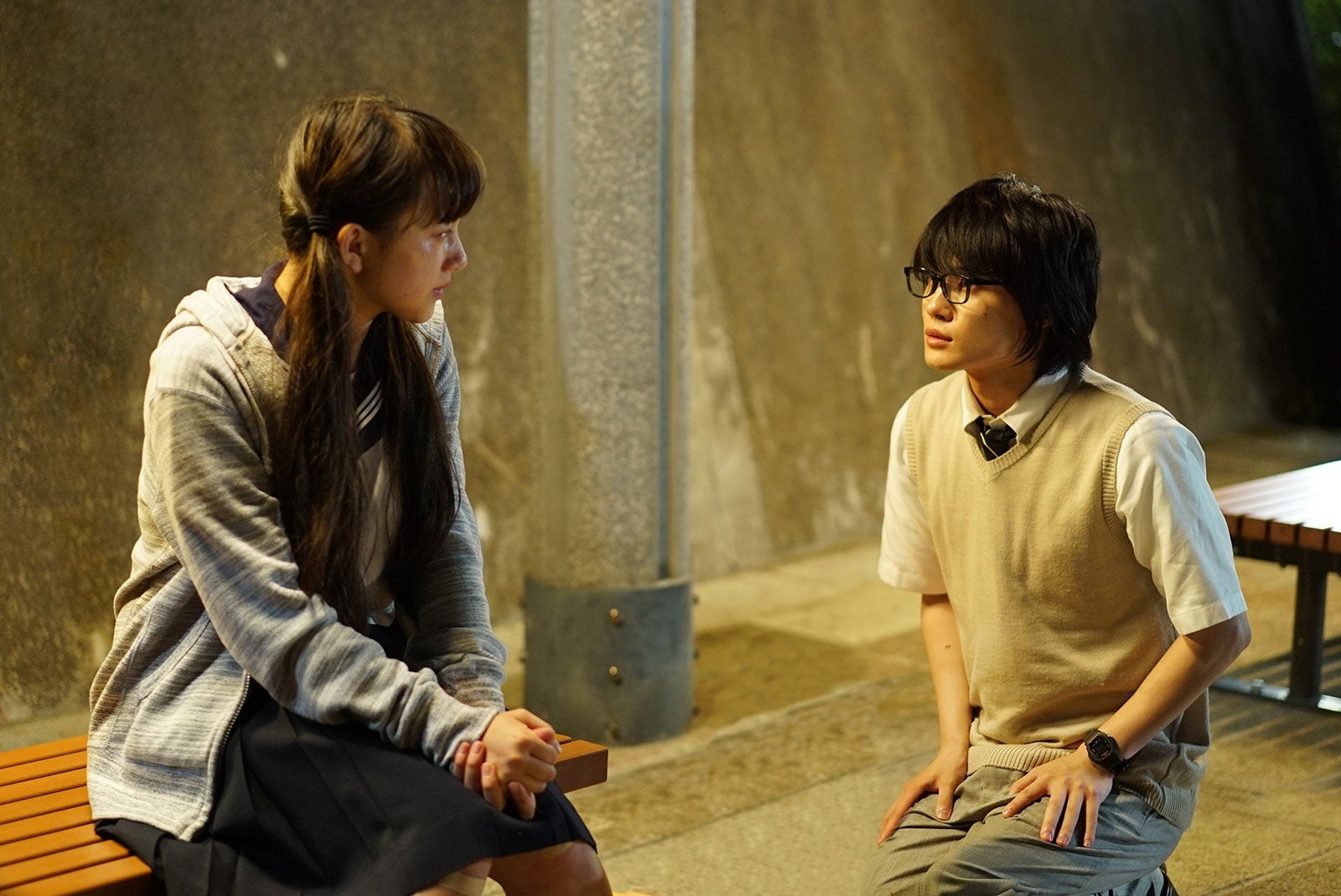 清原果耶、神木隆之介（C）2017 映画「3月のライオン」製作委員会