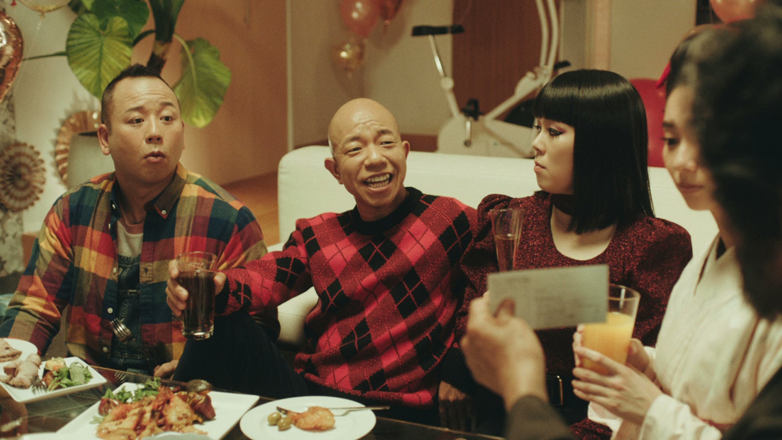 （左から）西村瑞樹、小峠英二、ブルゾンちえみ（提供写真）