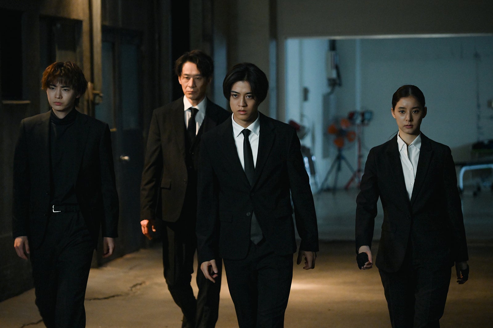 豊田裕大、三浦誠⼰、高橋海人、新木優子「DOPE 麻薬取締部特捜課」第9話（C）TBS