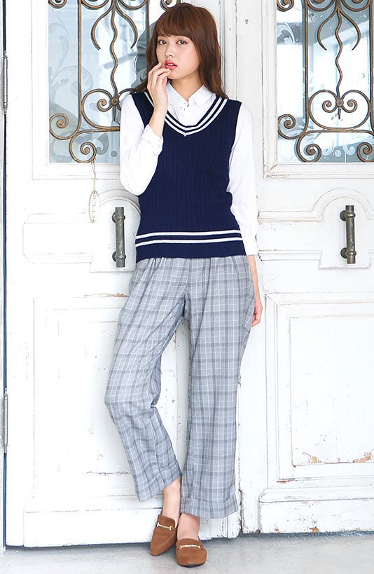 チルデンラインニットベスト「神戸レタス」2490円（税込）／画像提供：神戸レタス