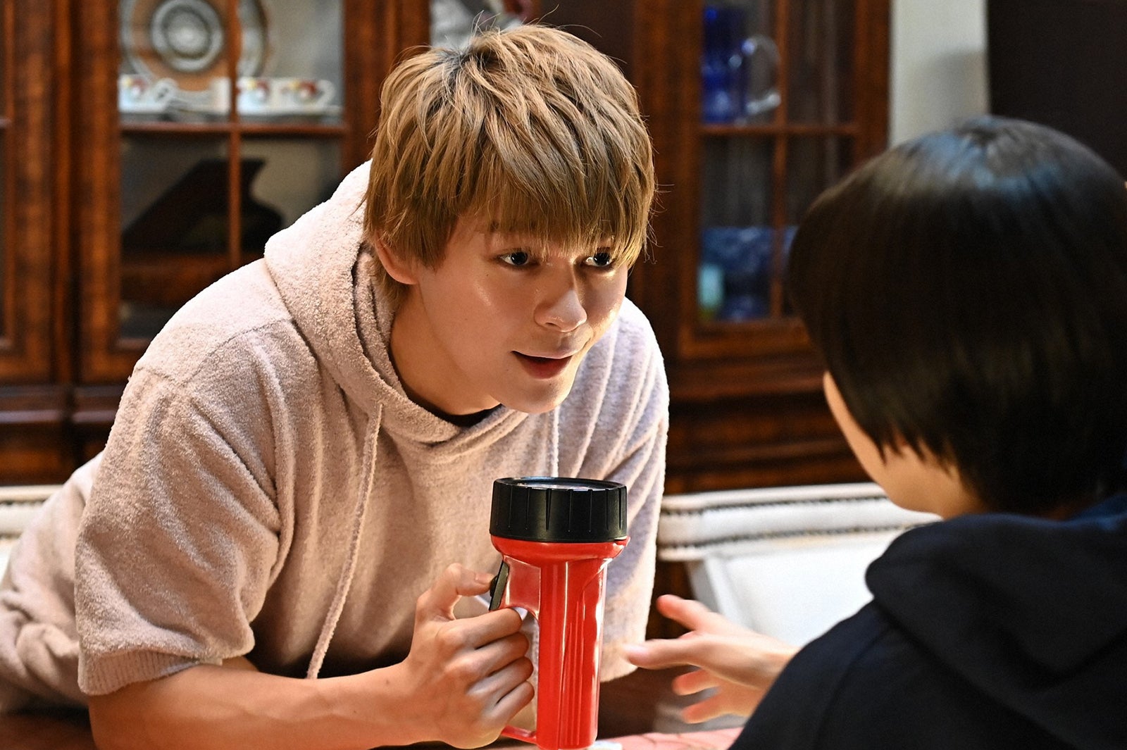 眞栄田郷敦、二階堂ふみ「プロミス・シンデレラ」第2話より（C）TBS