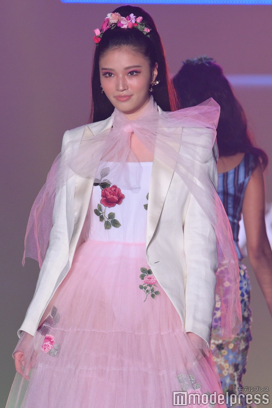 （C）モデルプレス