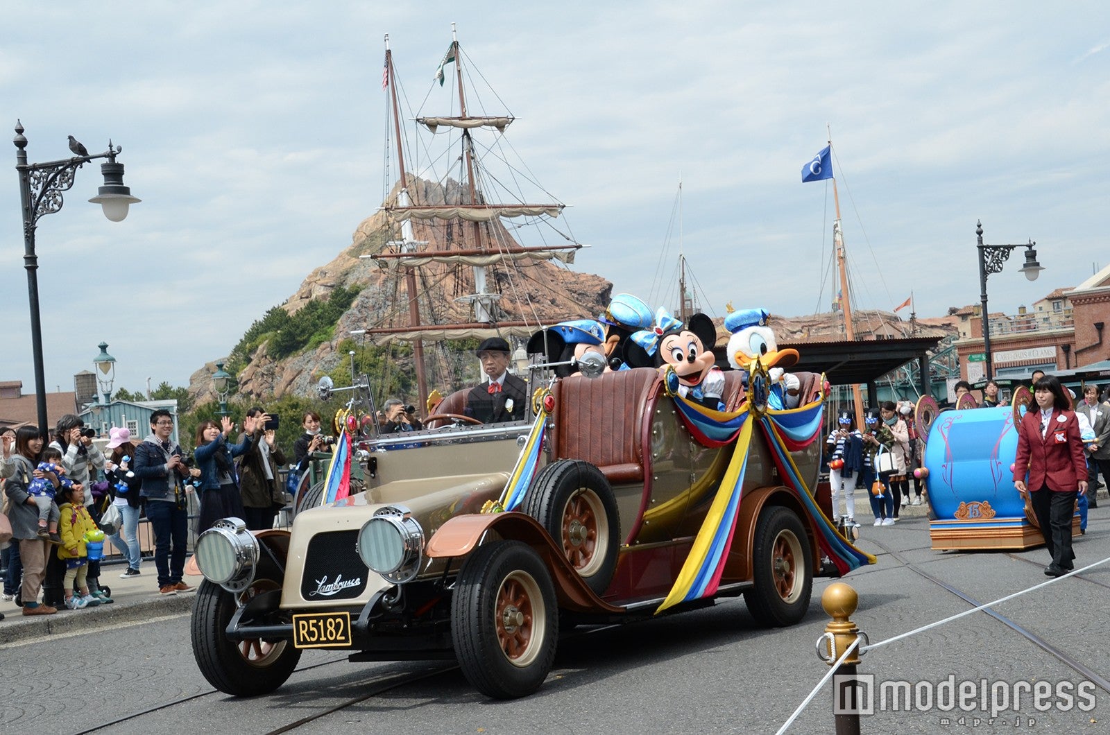 “ザ・イヤー・オブ・ウィッシュ”グリーティングドライブ（C）モデルプレス