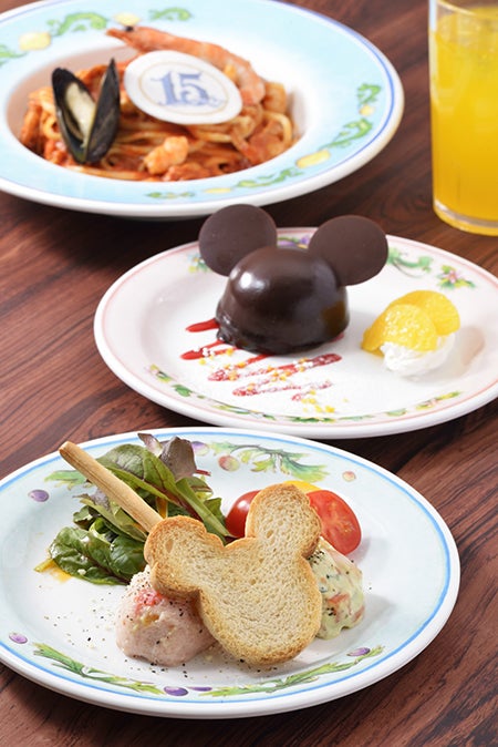 スペシャルセット￥2180 （カフェ・ポルトフィーノ）／（C）Disney