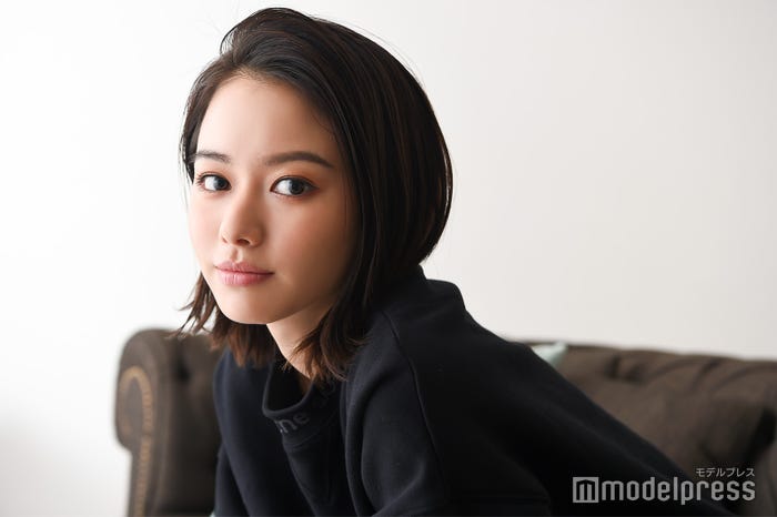 山本舞香(C)モデルプレス