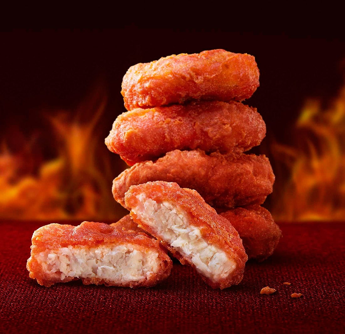 マクドナルド「スパイシーチキンマックナゲット」新メガ辛ソースで刺激を爆上げ