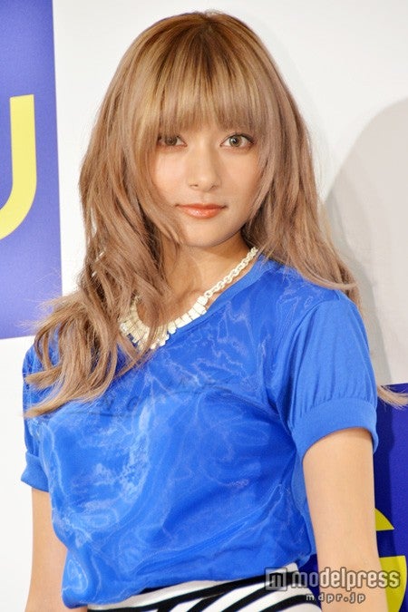 ローラ