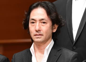 100万枚超え歌手 2度目の紅白出場でスタッフからめちゃめちゃ不評を買った→通常声量を下げて終わるところをド迫力で締め